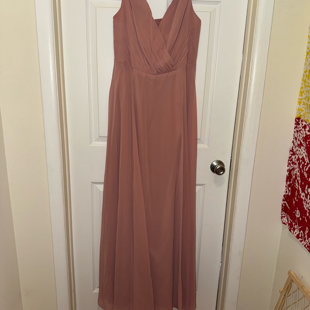 Elegant Pink Evening Gown